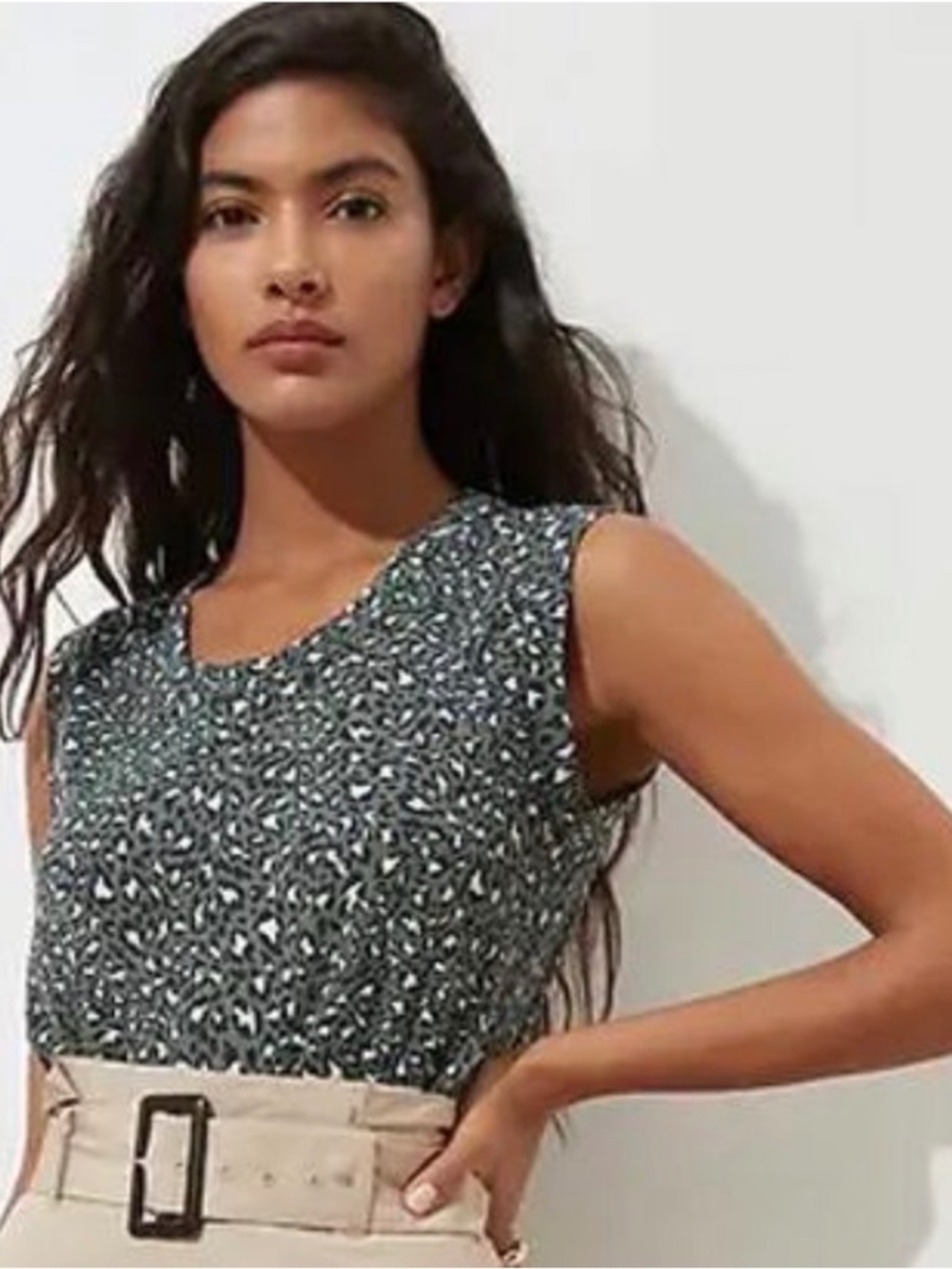 NEW Banana Republic Factory Leopard Printed Malibu Roll Sleeve Tank Tee Shirt L